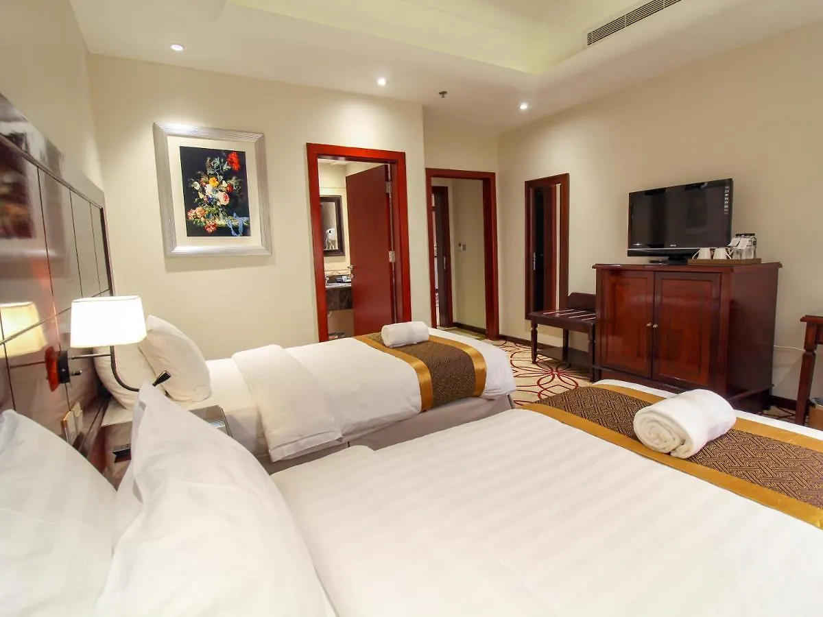 Lotaz Hotel - Al Shatea Jeddah 3*,